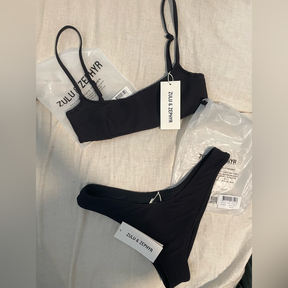 Zulu & Zephyr Balconette Top and Signature Curve Bottoms